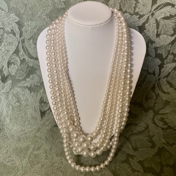 Sarah Coventry Five Strand Contessa 3 in 1 Faux Pearl Necklace - Picture 1 of 12